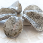 Czech Glass Petals 23x16 mm Gray Marble Coating 5 pcs