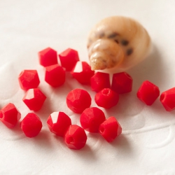 M.C. beads bicones 4 mm red opaque 30 pcs.