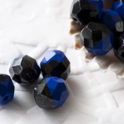 Czech Fire Polished Beads 8 mm Two-Colored Black-Blue 10 pcs
